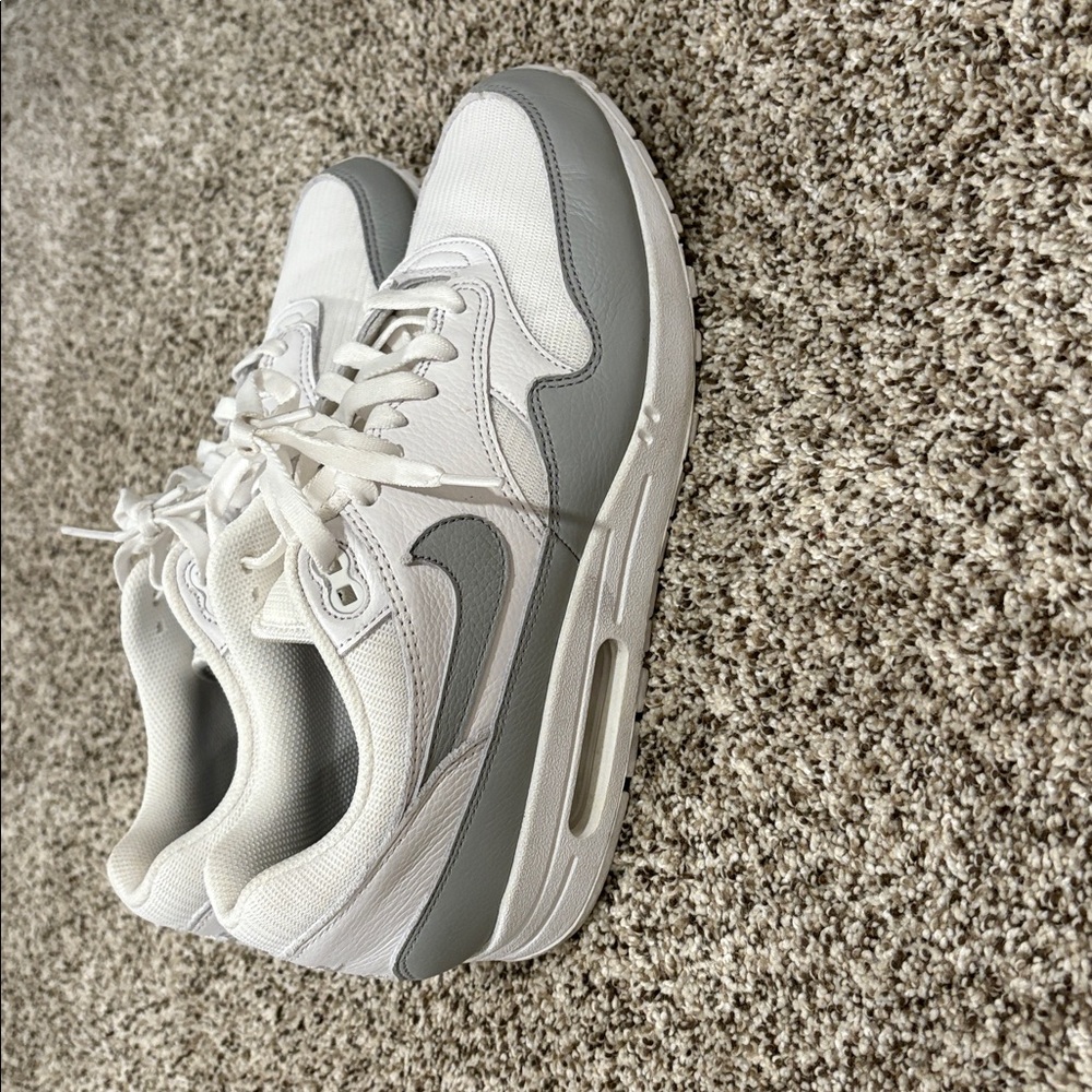 Nike air max barley worn